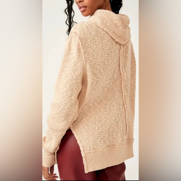 Free People We The Free Textured Knit Tommy Turtle Neck, Toasted Almond, sz M - Picture 2 of 13